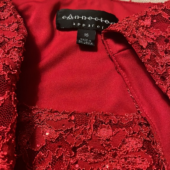 Pretty red fancy dress. Perfect for the holidays. Sparkles with sequins on top. - Picture 4 of 4